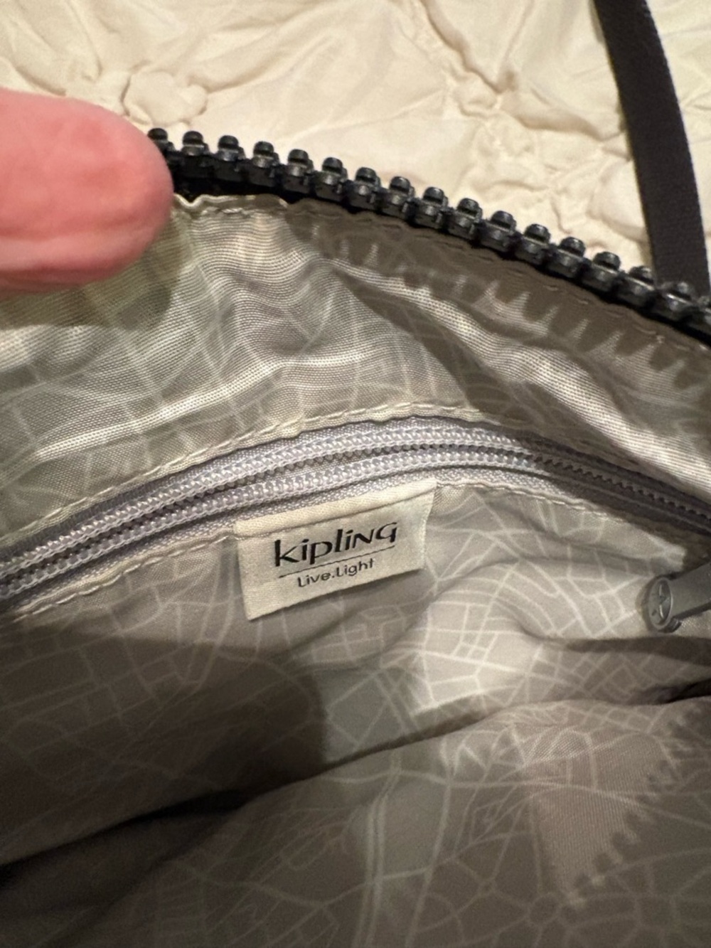 Kipling Gray Crossbody Messenger with Black Strap - Picture 4 of 7